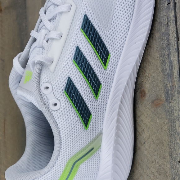 adidas Runfalcon 2.0 Women's Running Shoes White Green - Picture 9 of 10